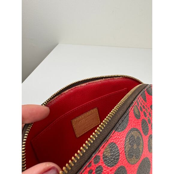 LOUIS VUITTON Kusama Red Black Cosmetic Pouch Leather Infinity Dots Inner Pocket - Picture 12 of 16